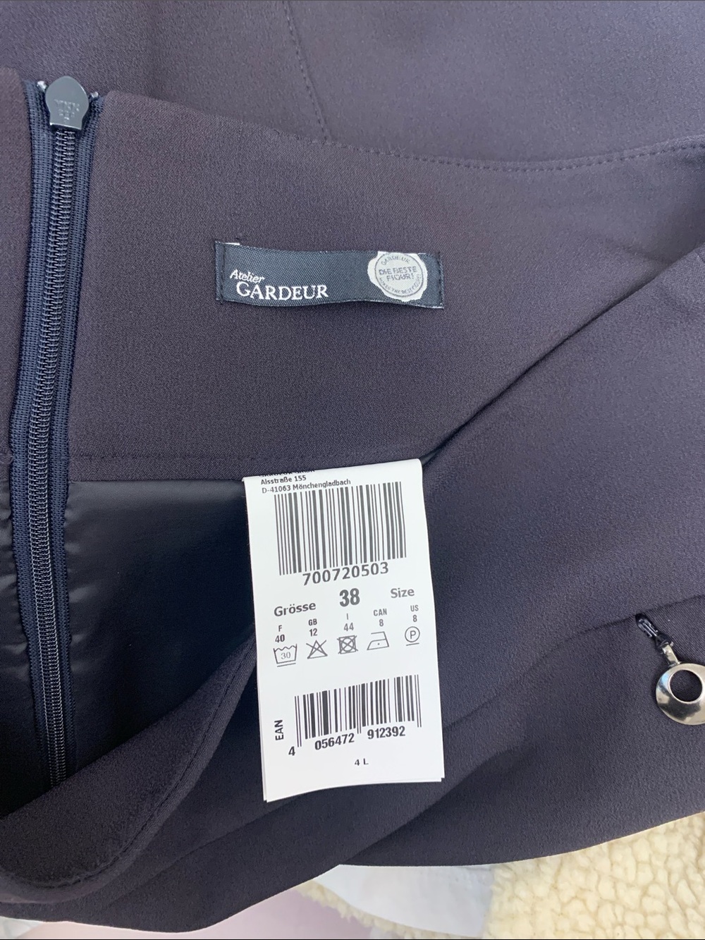 Atelier Gardeur Navy Skirt - Picture 7 of 8